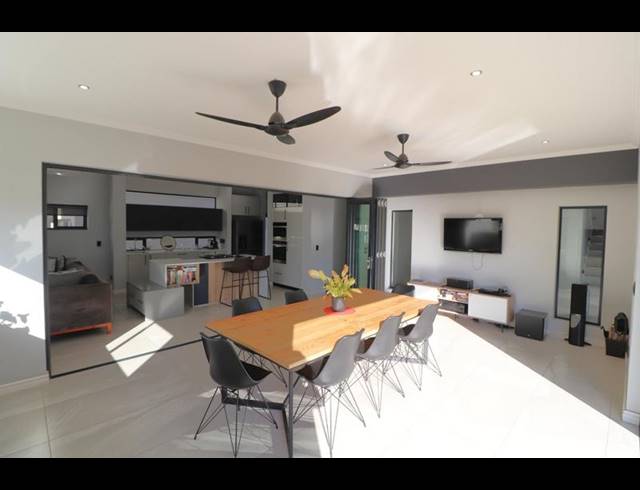 3 BEDROOM HOUSE FOR SALE IN OLIVEDALE